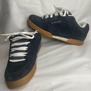 VTG DVS Shoes Kerry Getz Skateboarding Mens Size US 13 Navy Blue Suede Gum Sole